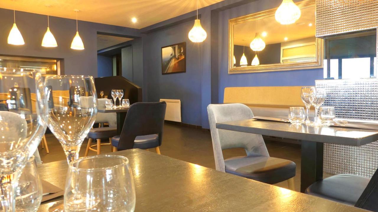 Logis Hotel Saint Guirec Et De La Plage เปโรส กีเรค ภายนอก รูปภาพ