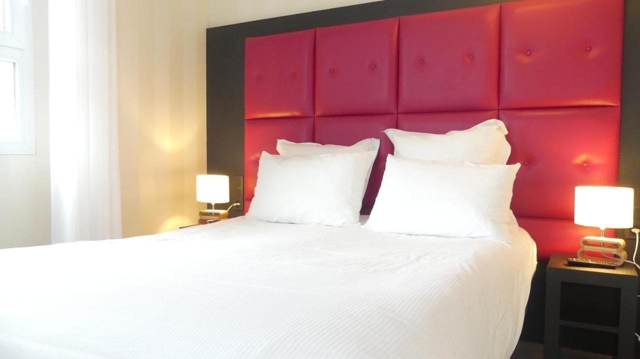 Logis Hotel Saint Guirec Et De La Plage เปโรส กีเรค ภายนอก รูปภาพ