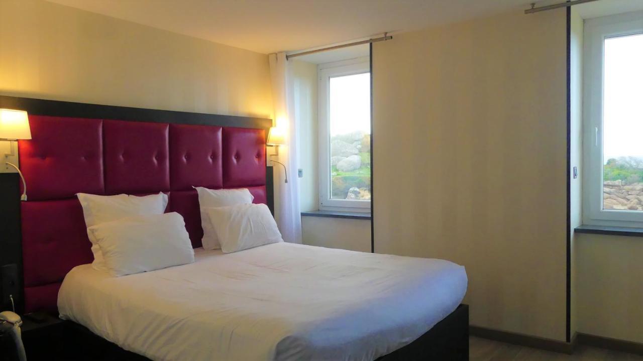 Logis Hotel Saint Guirec Et De La Plage เปโรส กีเรค ภายนอก รูปภาพ
