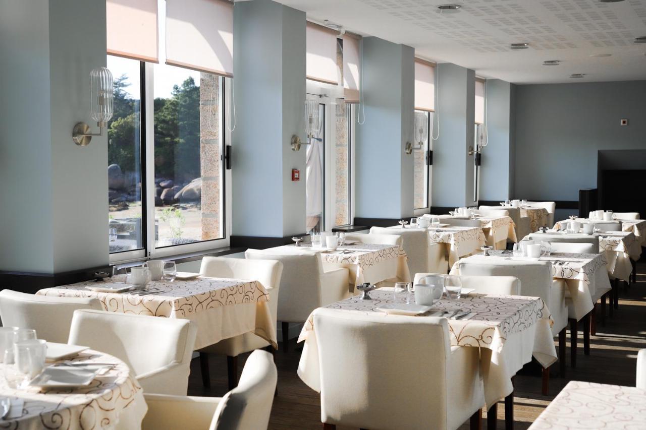 Logis Hotel Saint Guirec Et De La Plage เปโรส กีเรค ภายนอก รูปภาพ