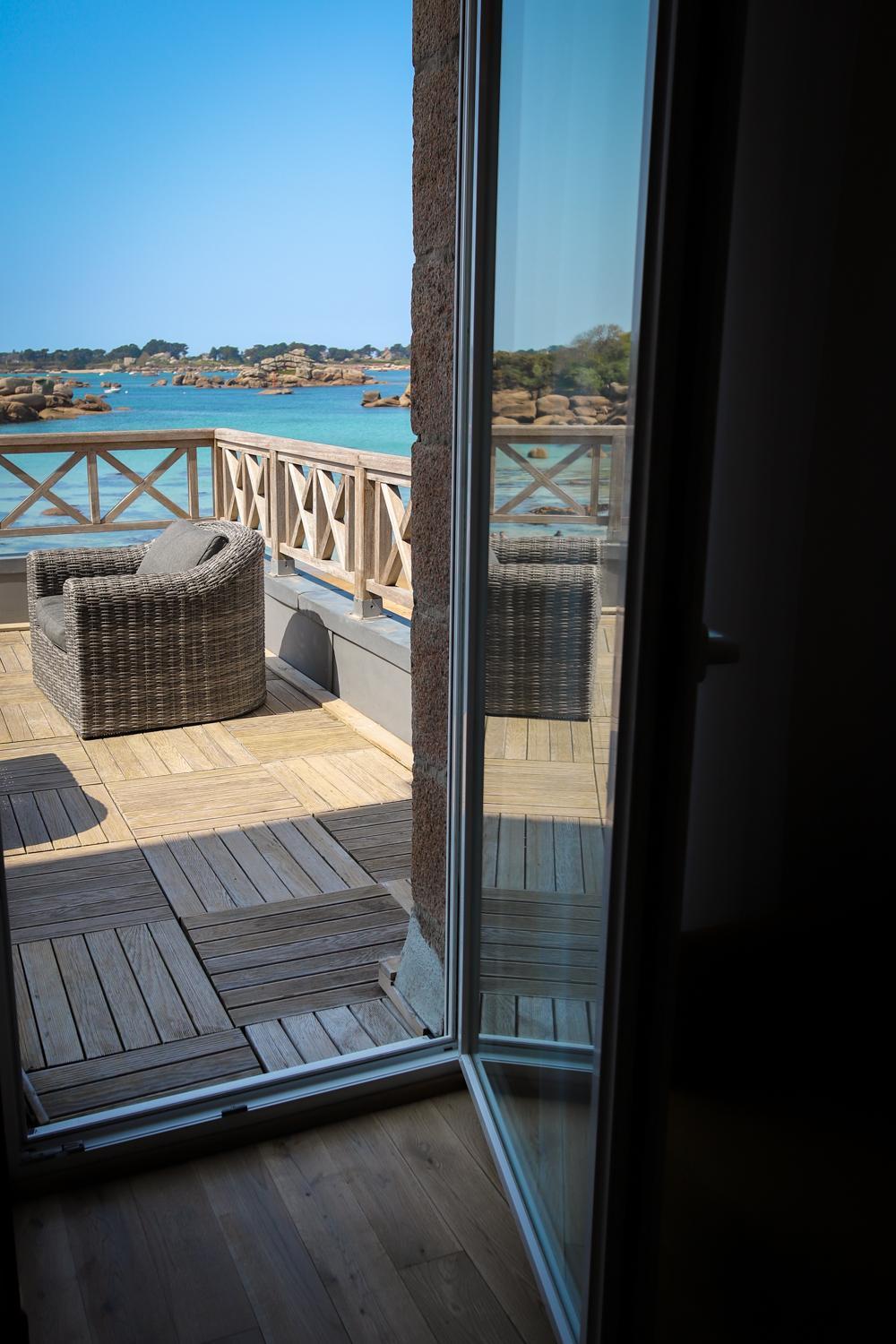 Logis Hotel Saint Guirec Et De La Plage เปโรส กีเรค ภายนอก รูปภาพ